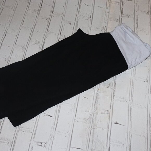 Exist Sports Black Yoga Capri Pants Detroit Michigan Size Medium - Picture 2 of 5